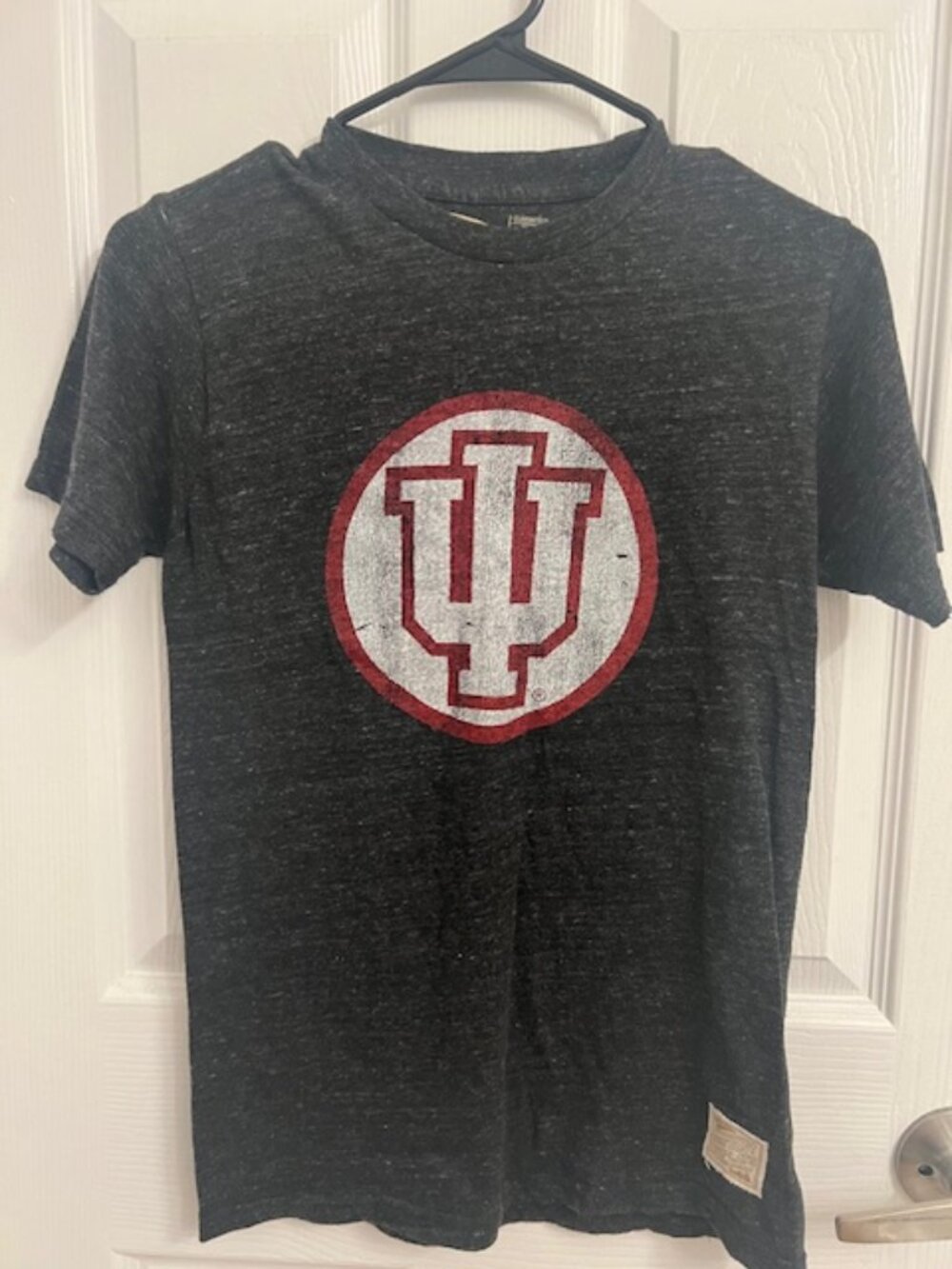 ndiana University Women’s T-Shirt Size S (Distant Replays Brand)